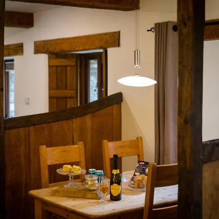 別荘 Foot Stable *