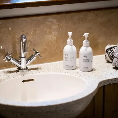 Foot Stable * Grayrigg